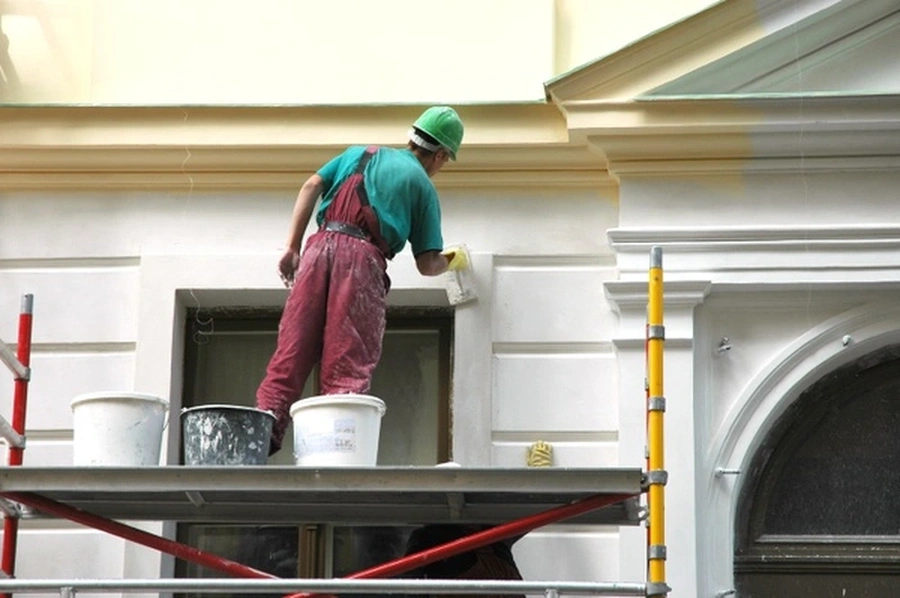 How Weather Affects Exterior Painting Results in Oakland, CA