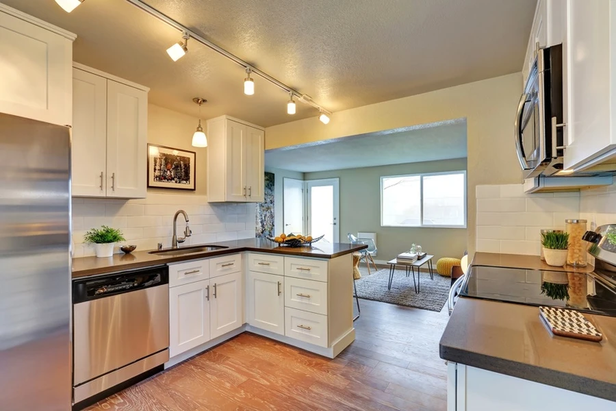 The Role Of Handyman Experts In Kitchen Layout Redesign in Oakland, CA